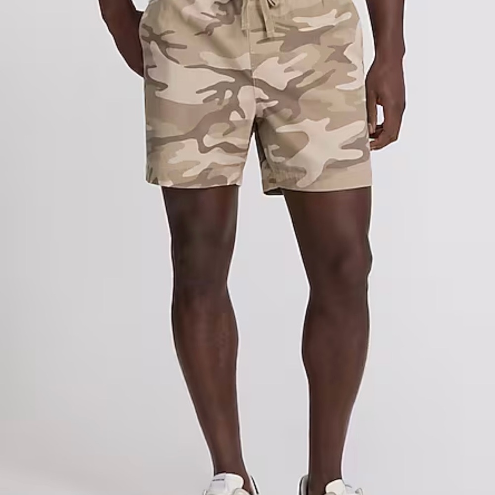 Express Tan Camo Cargo Shorts